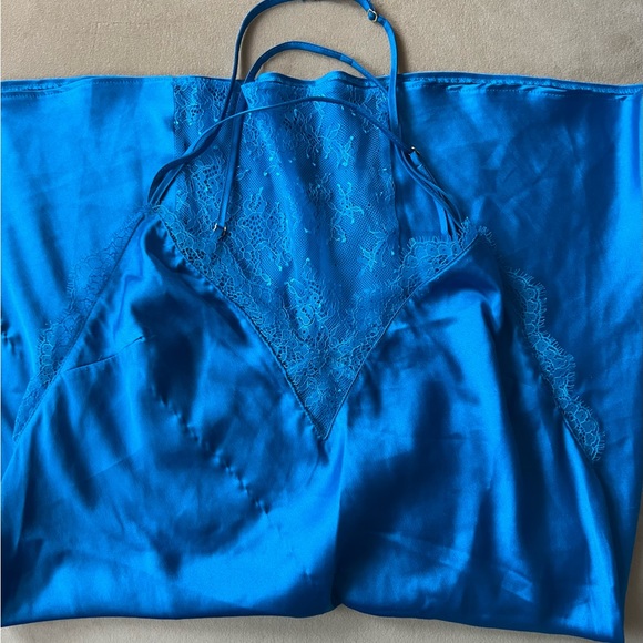 Vintage Victoria Secret Slip Dress - Picture 7 of 9